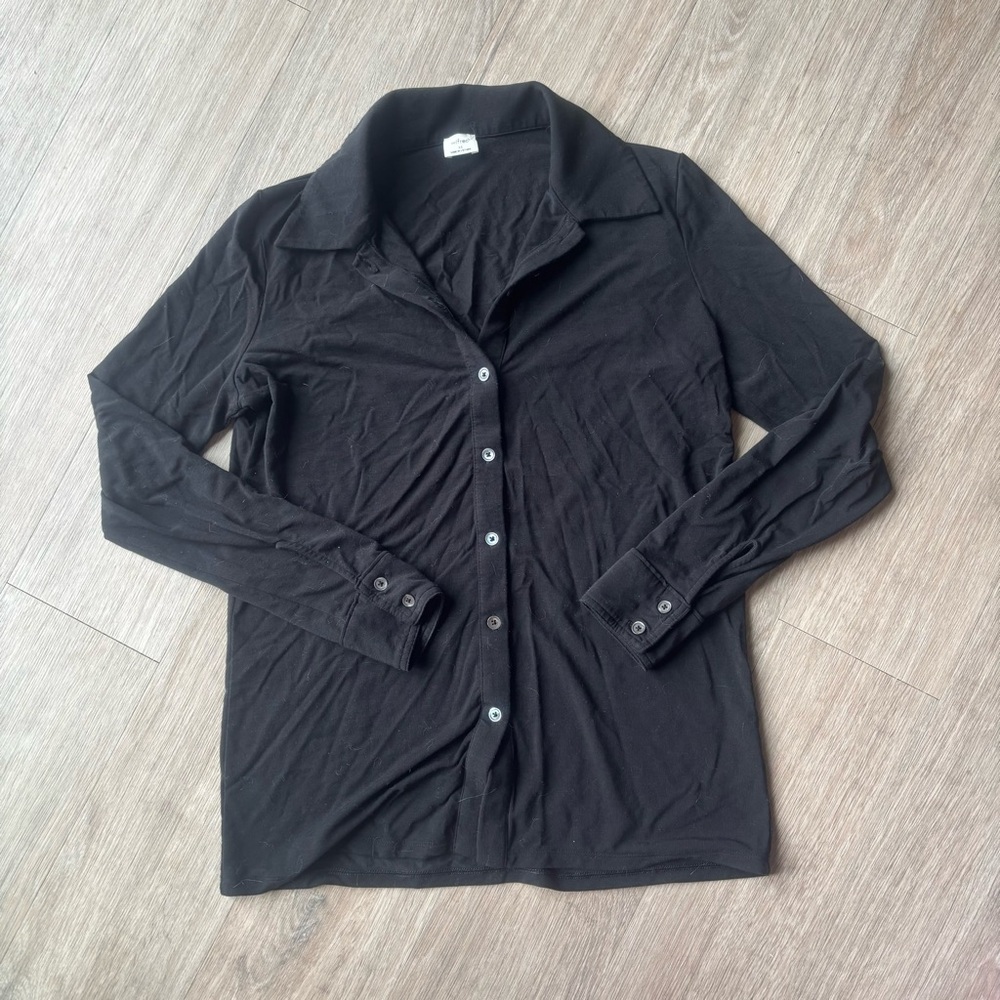 Aritzia Wilfred | Black Long Sleeve Button-Down Shirt | Size XS